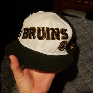 Boston Bruins Snapback Hat